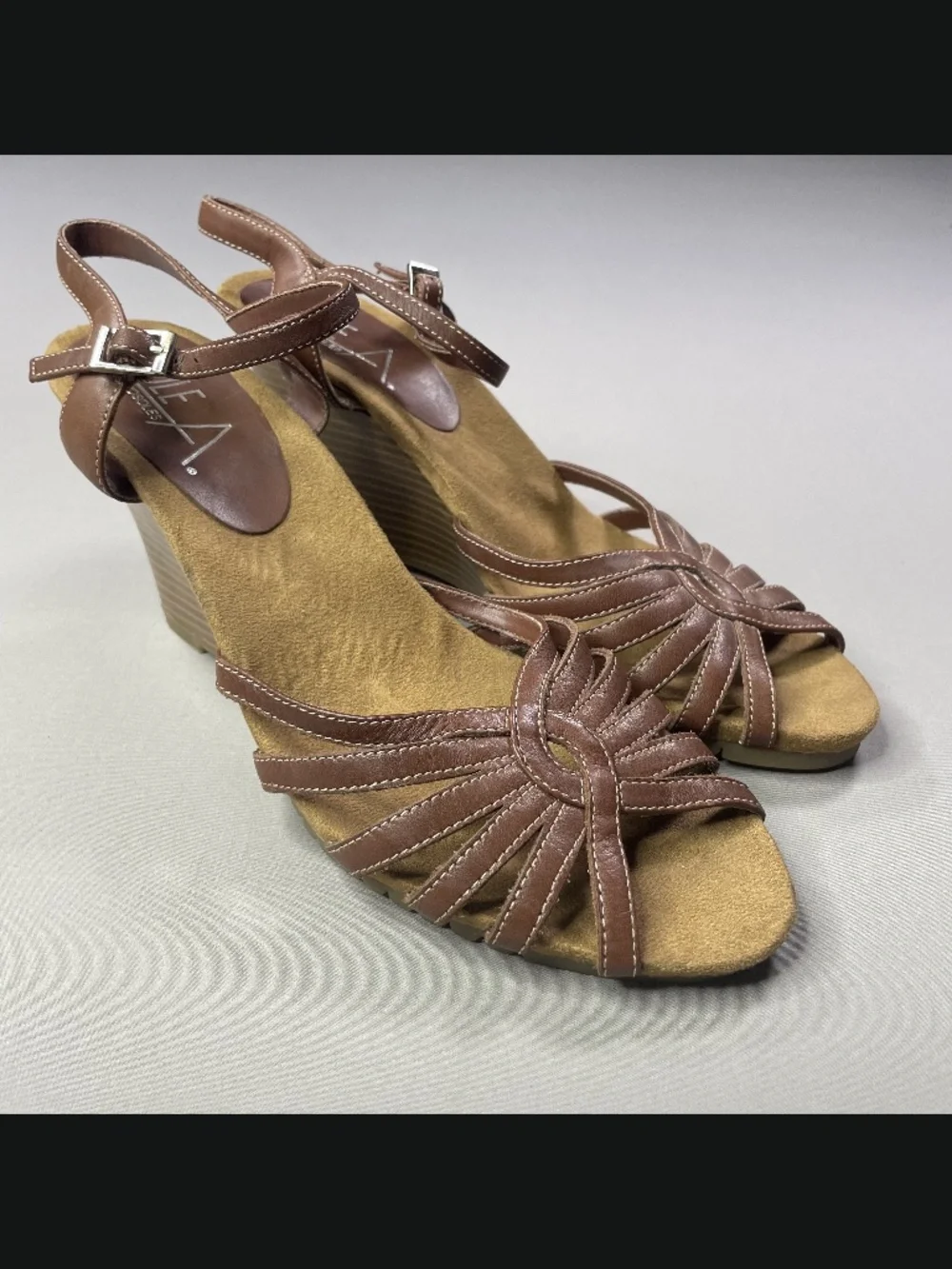 Aerosoles Shoes Womens 9.5 brown leather wedge heels boho indie summer casual